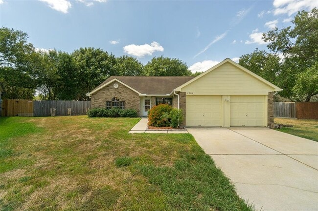 Photo - 2902 Laurelridge Dr House