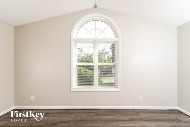 Photo - 27 Brandywine Cir