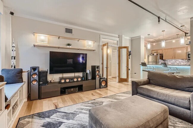Photo - 444 17th St Unit 1006