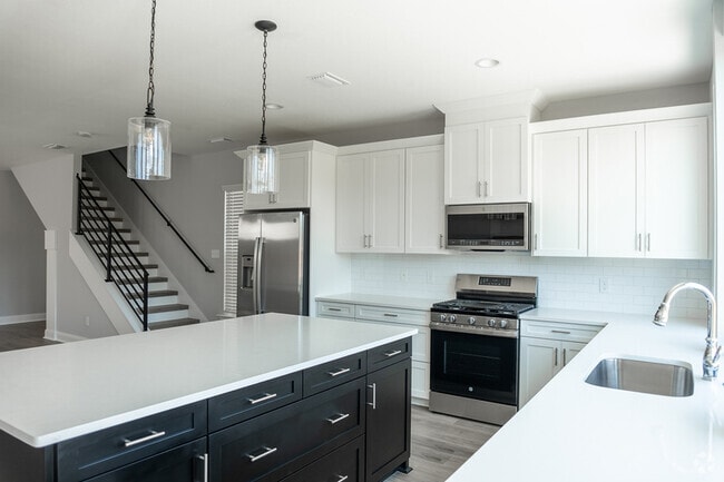 Building Photo - 1418 Landon Hills Dr Rental
