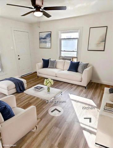 Photo - 322 N Lakeview Dr