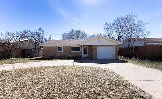 Building Photo - 2809 61st St Rental