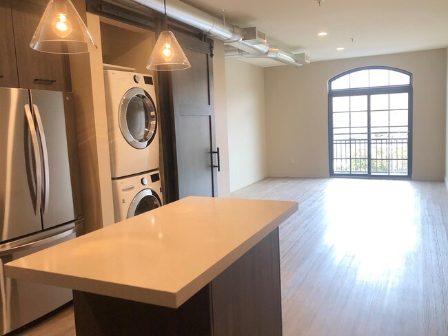 Salt Lake Costume Apartments