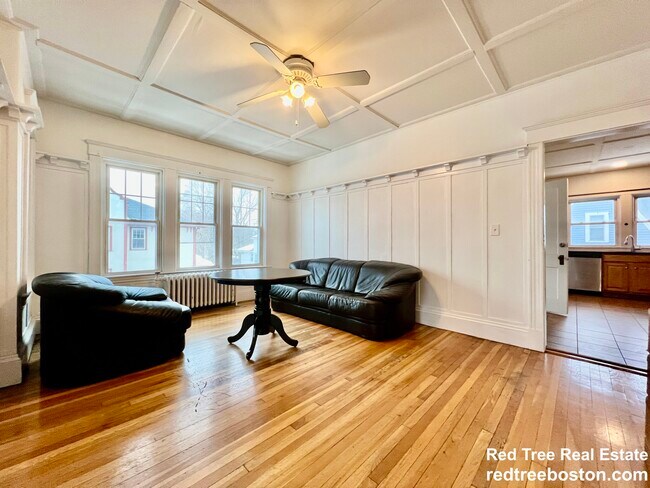 Photo - 699 Washington St Apartamentos