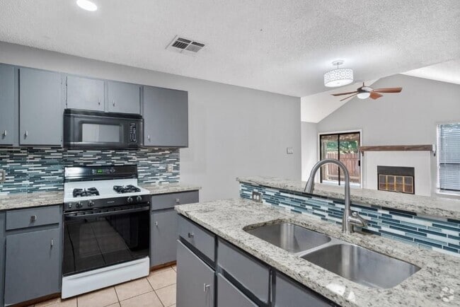Building Photo - 12307 Emery Oaks Rd Rental