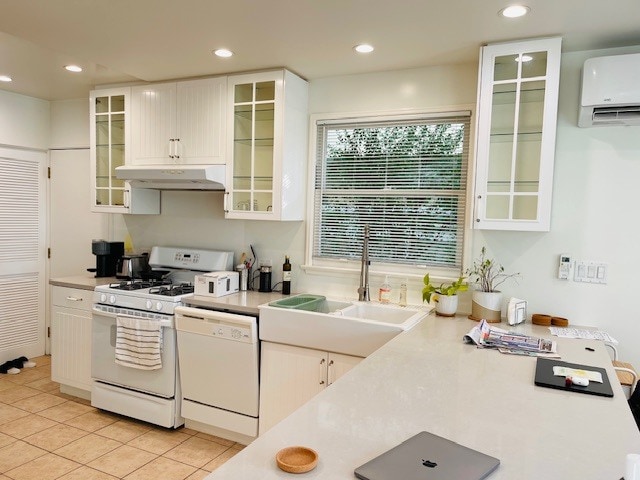 Working Kitchen 12114 Ohio - 12114 Ohio Ave