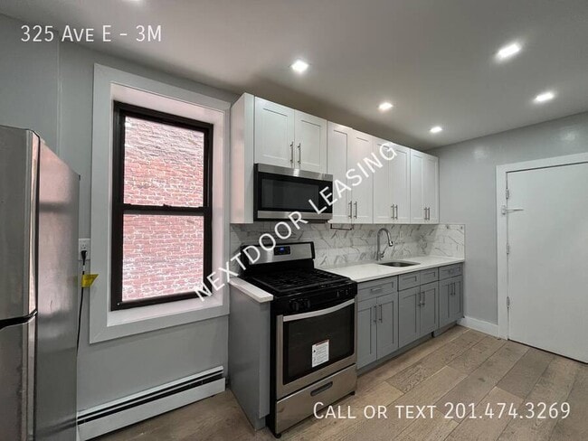 Photo - 325 Ave E Unit 3M