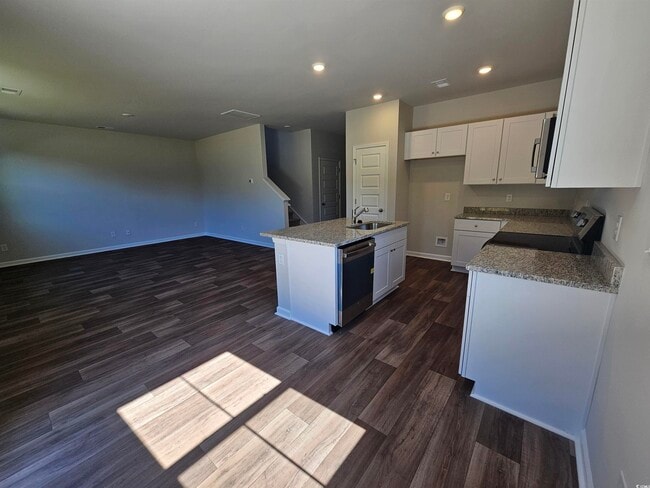 Photo - 760 Sturdy Root Pl