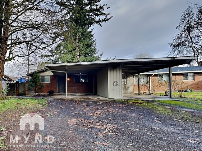 Photo - 707 NE 108th Ave Rental