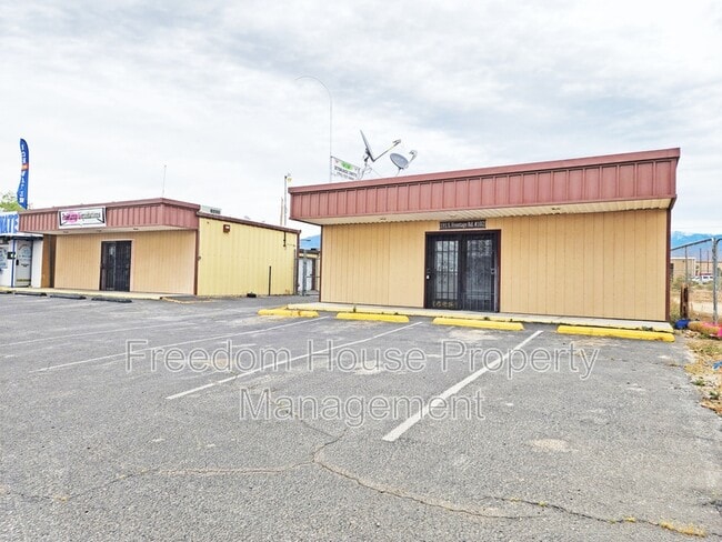 Building Photo - 191 S Frontage Rd