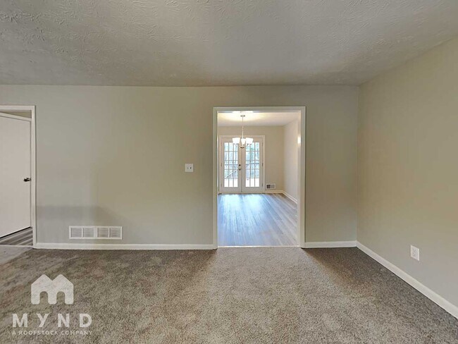 Photo - 3798 Leach Rd