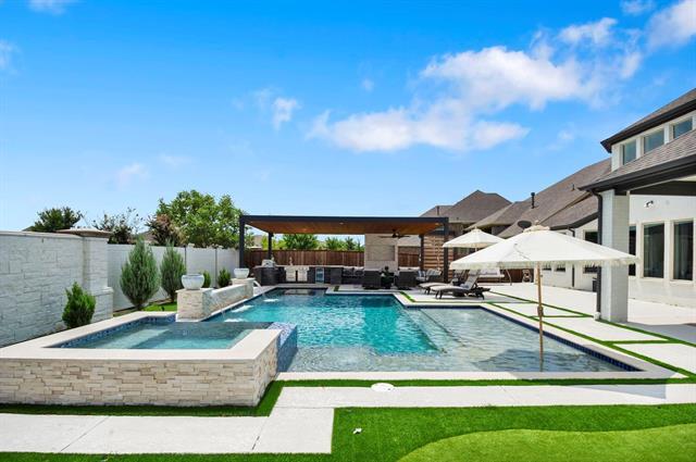 Photo - 2124 Dublin Ct