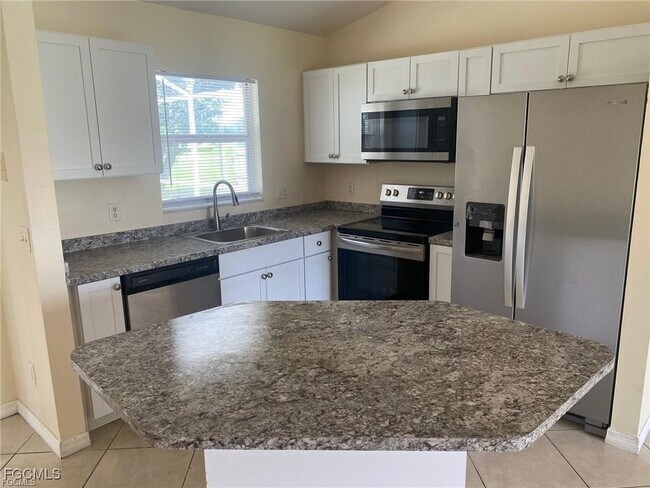 Photo - 1414 NE 17th Ave