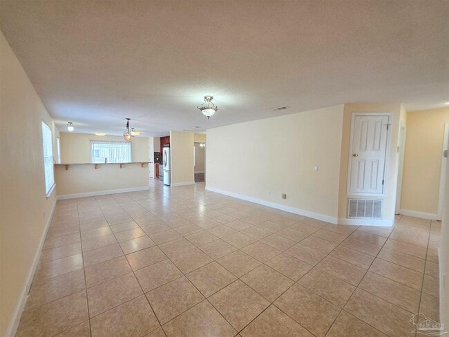 Photo - 1028 Antigua Cir