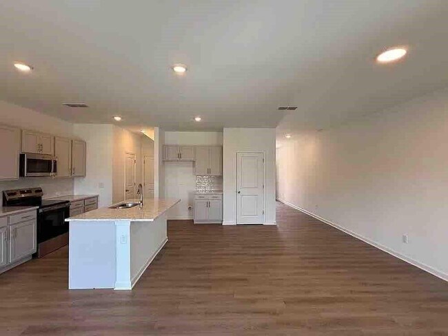 Photo - 6761 Armonia Dr