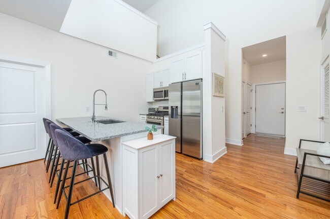 Photo - 1003 N Bodine St