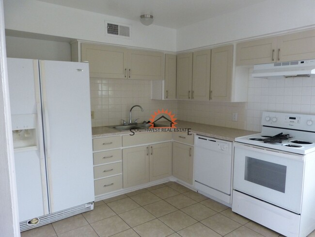 Photo - Cute 3 bedrooms 2 bath home 1 car garage