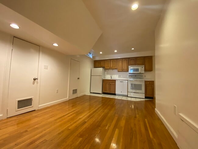 Photo - 23 Snow Hill St Unit 10