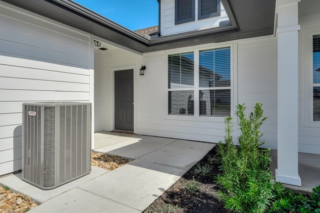 Photo - 1123 Trellis Pass Townhome