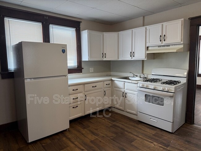 Photo - 1708 S Loveland Ave