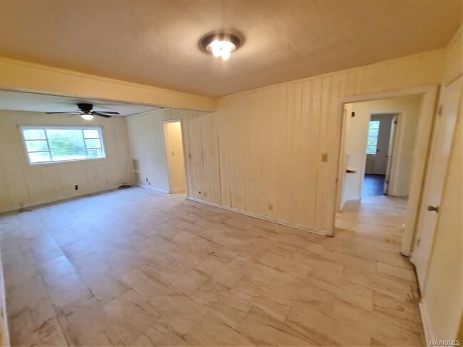 Photo - 1220 Lynwood Dr