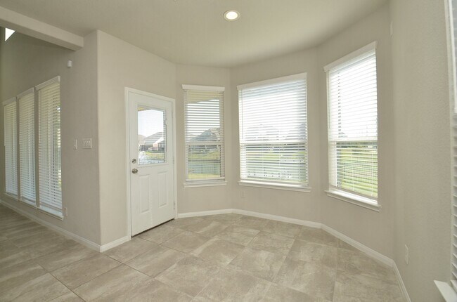 Photo - 3502 Gannan Lake Ct