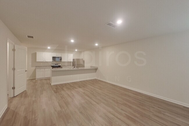 Photo - 346 Ironwood Ct