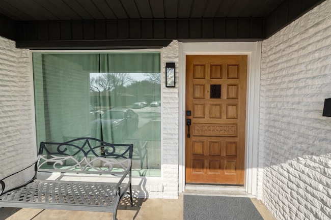 Photo - 1009 Noble Ave