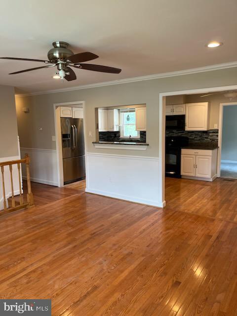 Photo - 10310 Meadowview Dr