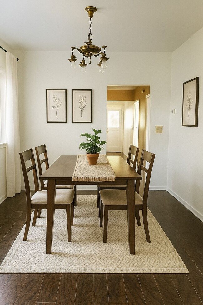 Photo - 564 44th St Unit 1