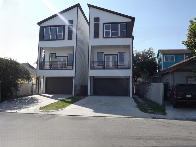 Photo - 1511 Alamo St