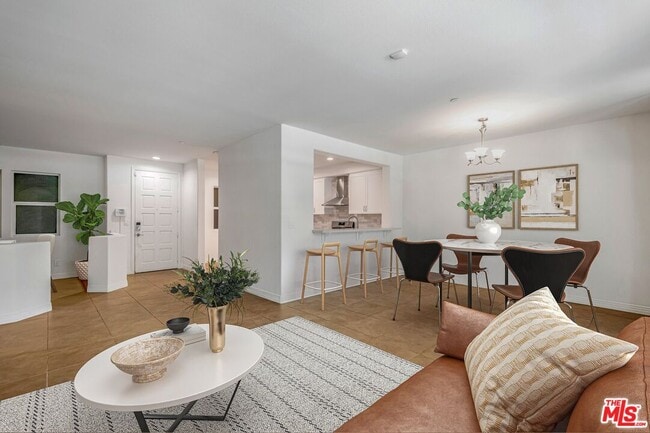 Photo - 7100 Playa Vista Dr Unit 123