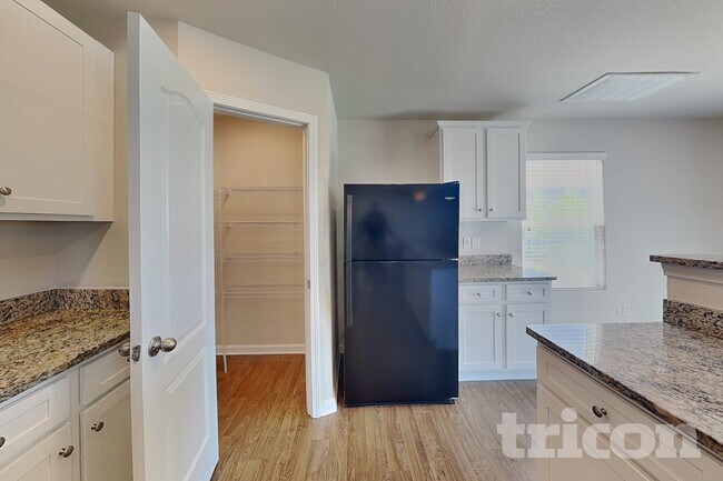 3314 Ellingford Rd