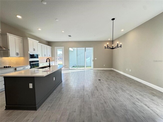 Photo - 16848 Hamlin Vis Aly