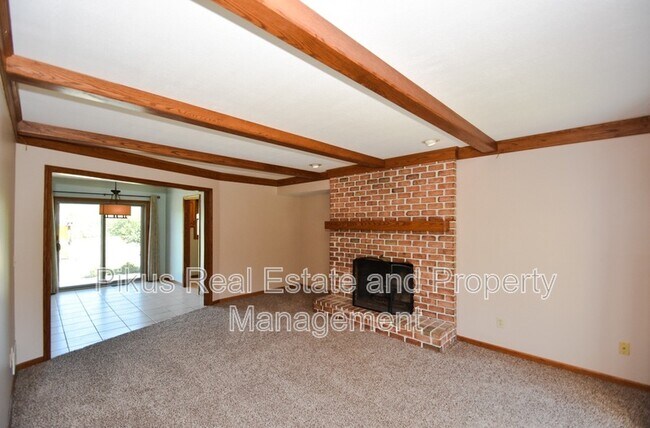 Photo - 8214 Bricker Rd NW