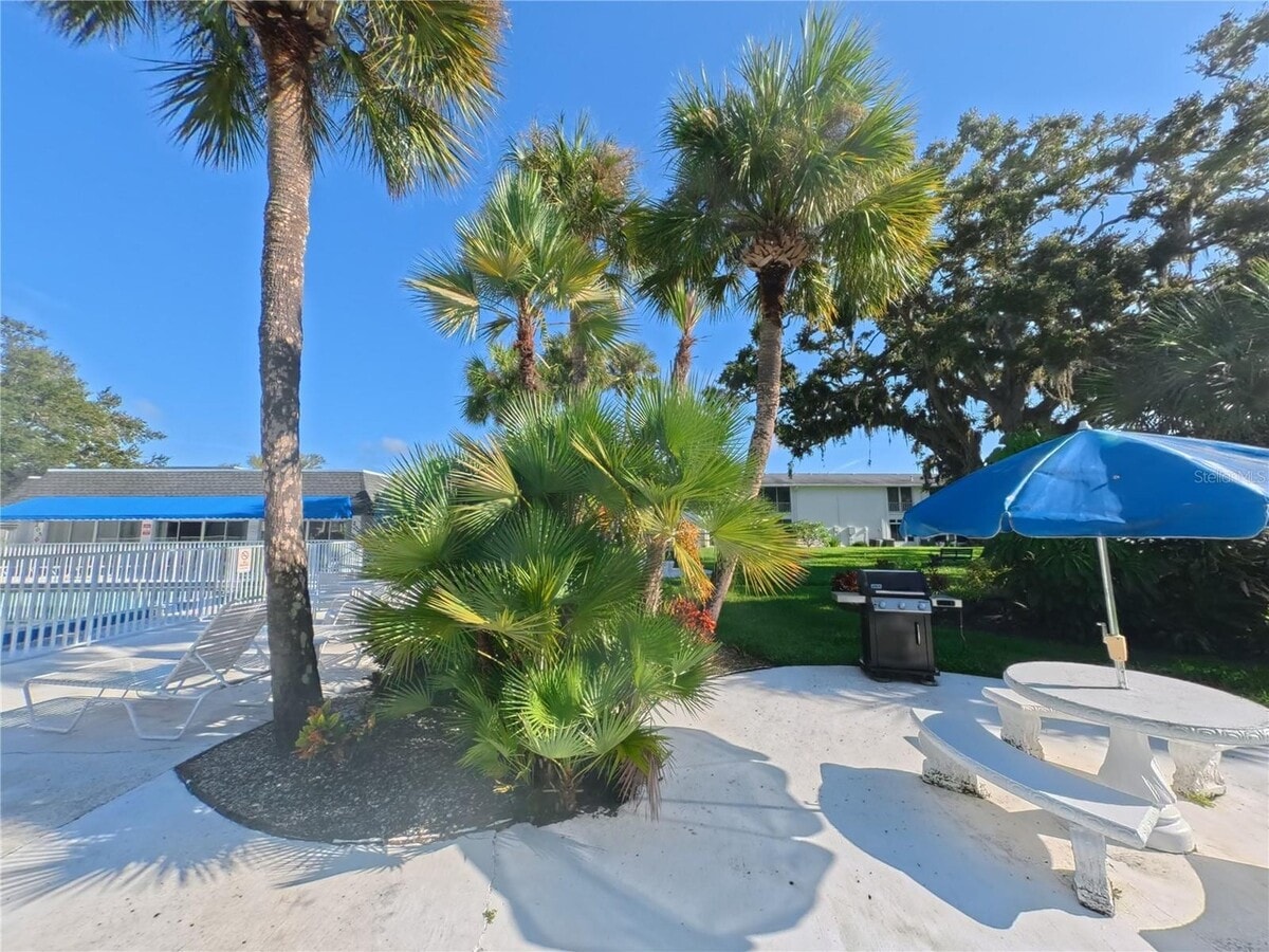 Photo - 4505 3rd St Cir W Unidad 469