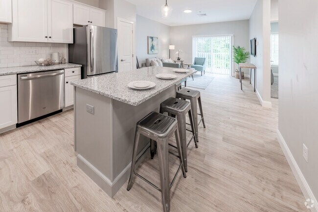 1 BR, 1 BA