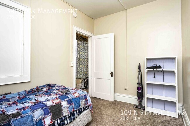 Photo - 109 N 9th Ave E Unit #2