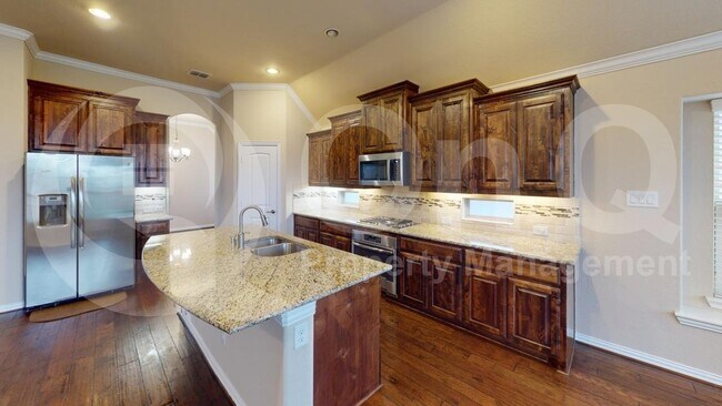 Photo - 4204 Overton Dr