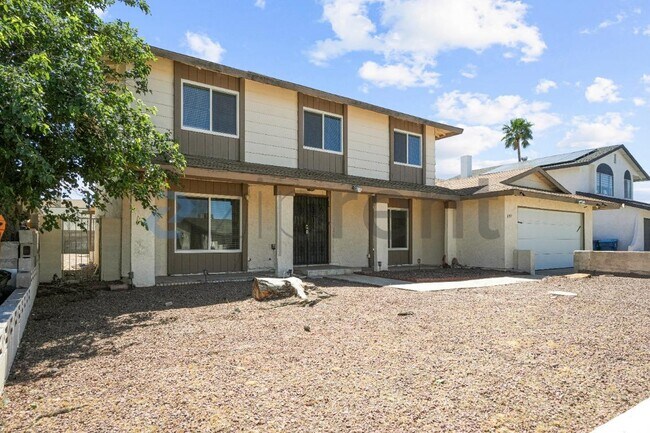 Photo - 899 Monika Way