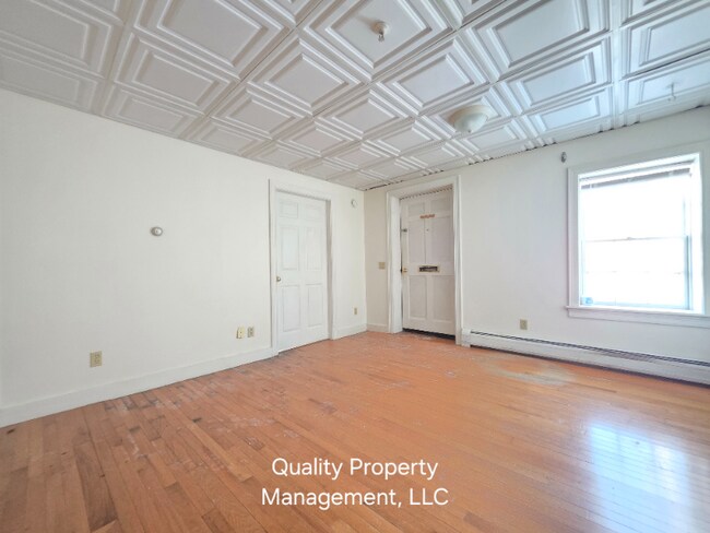 Photo - 128 Hammond St Unit 13