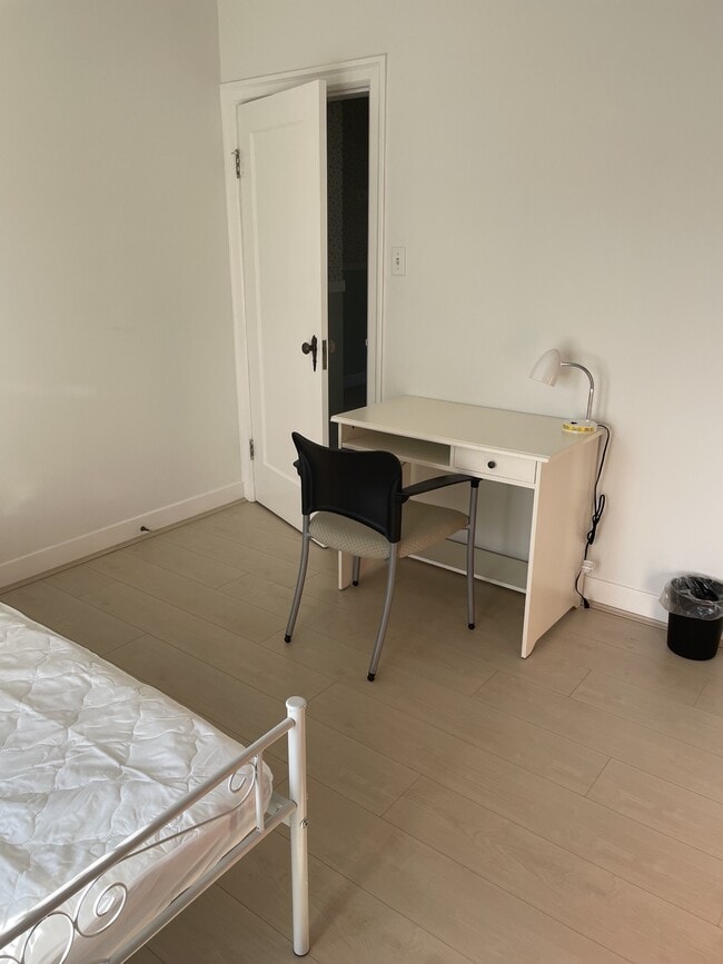 Photo - 3550 W 39th Ave