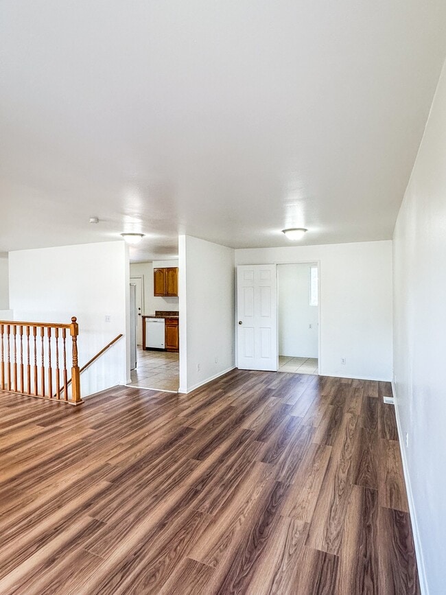 5333 Peachwood Cir