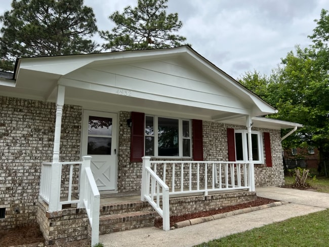 Photo - 4932 McDonald Ave