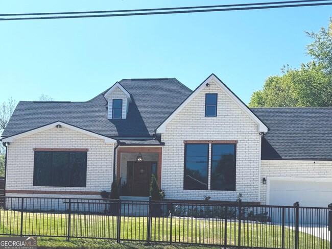 Photo - 1774 Vesta Ave