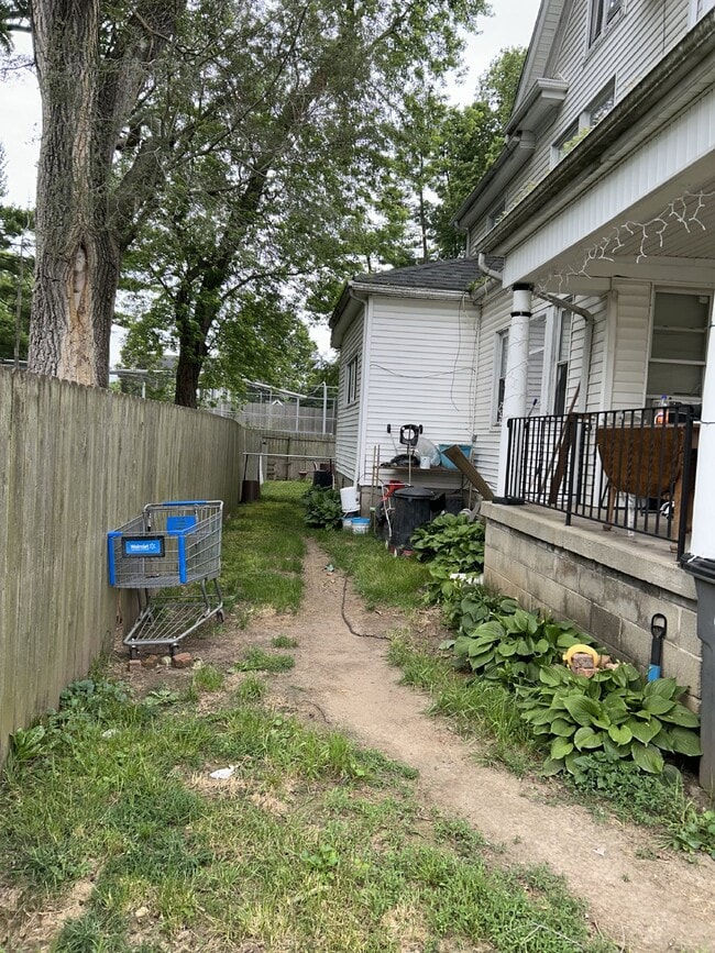 Photo - Welcome Home to Your Charming 1-Bedroom Apartment in Troy!