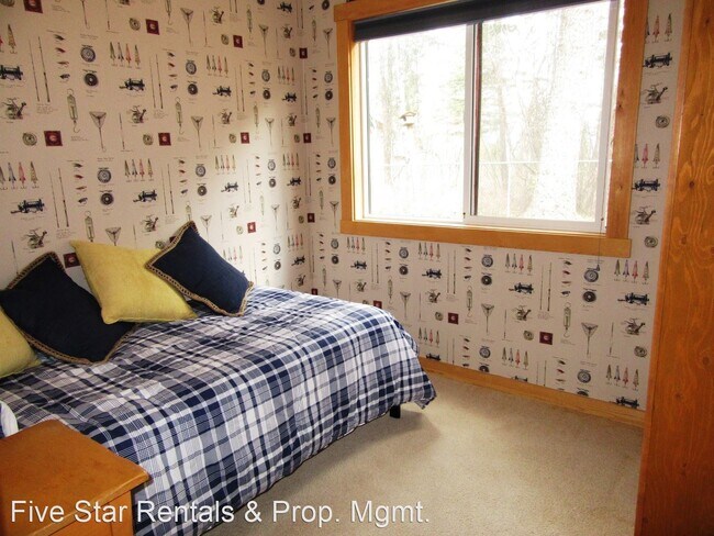 Photo - 2 br, 1 bath House - 301 Blanchard Hollow ...