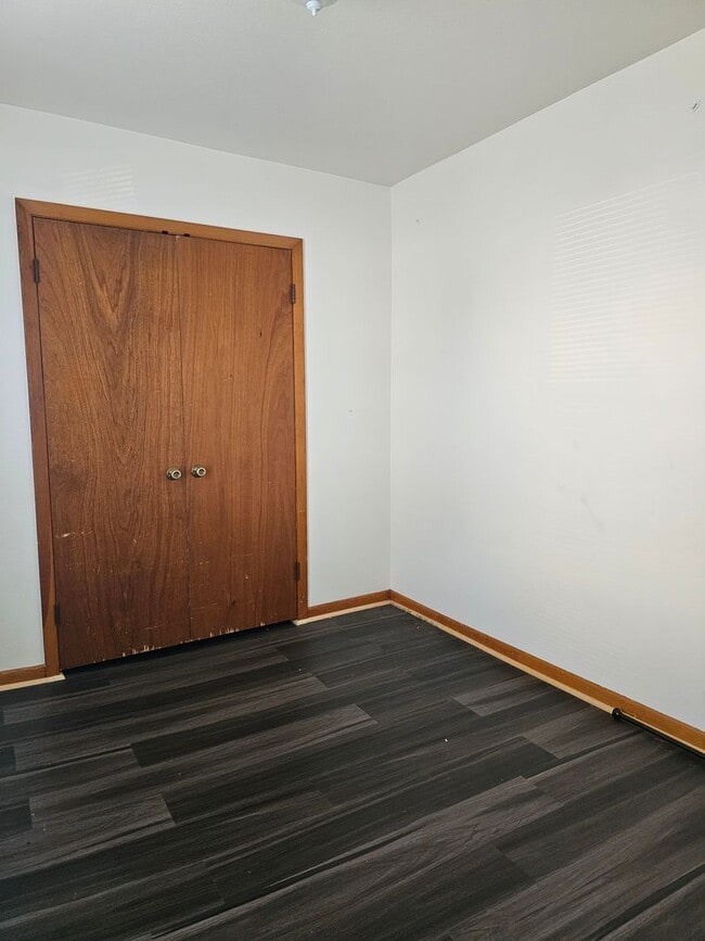 Photo - E. Court Street Duplex Unit 327 E Court Lower (A/1)