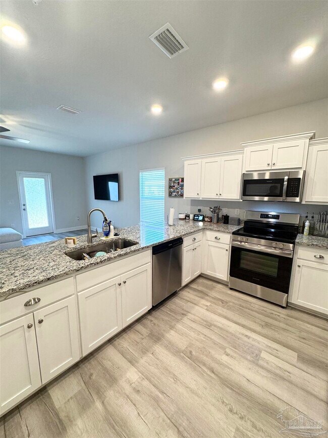 Photo - 6053 Brylex Ln