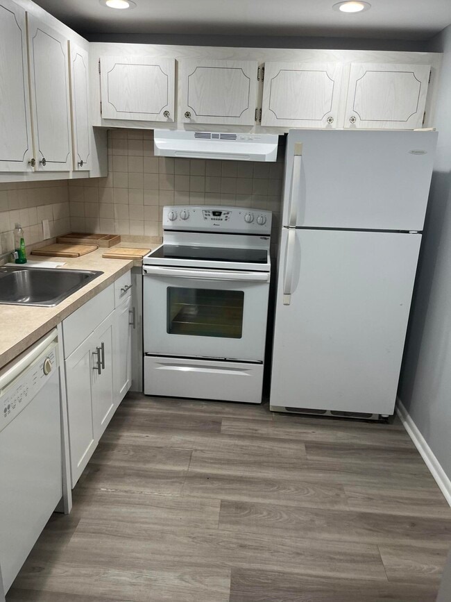 Photo - 148 Preston Way Unit 148